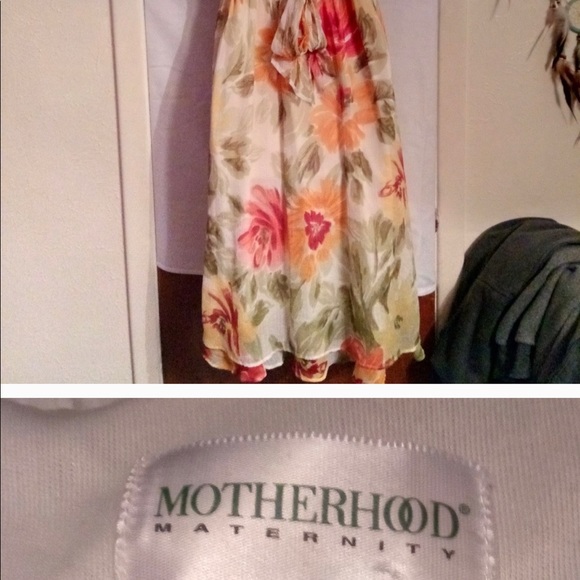 Maternity floral dress - Picture 2 of 2